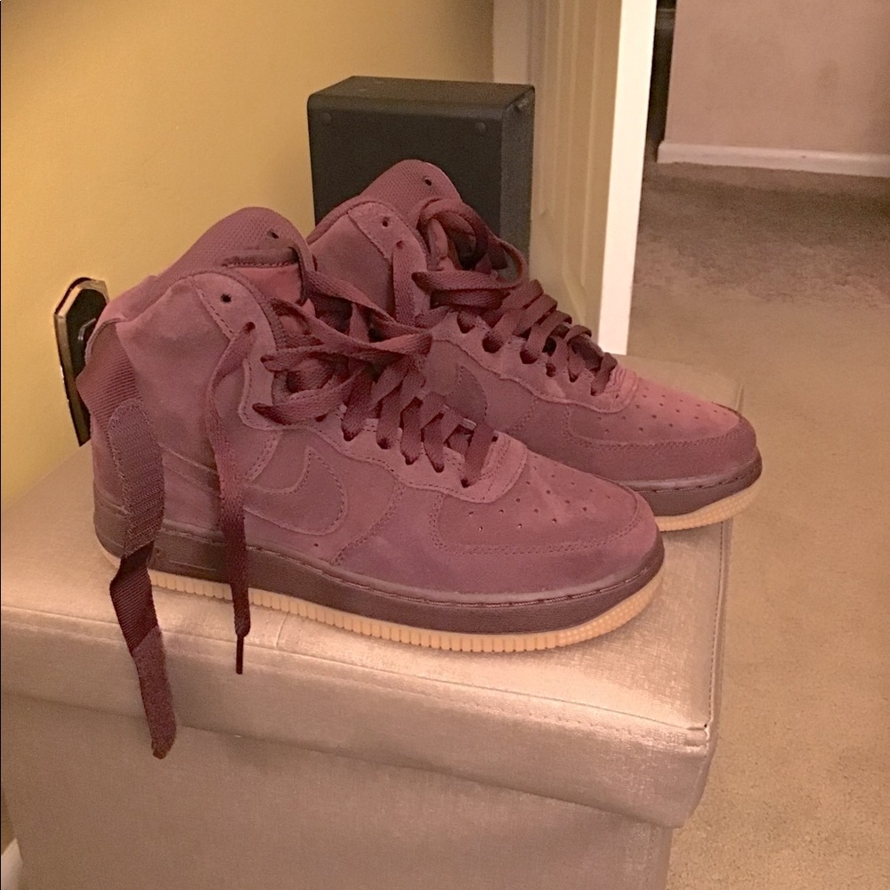 Nike Air Force 1’s high top